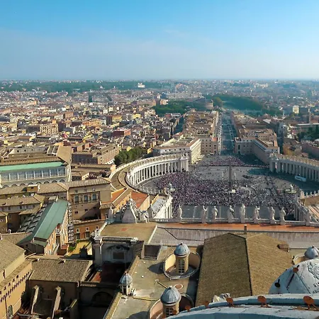 Lucilla By Interhome * ローマ